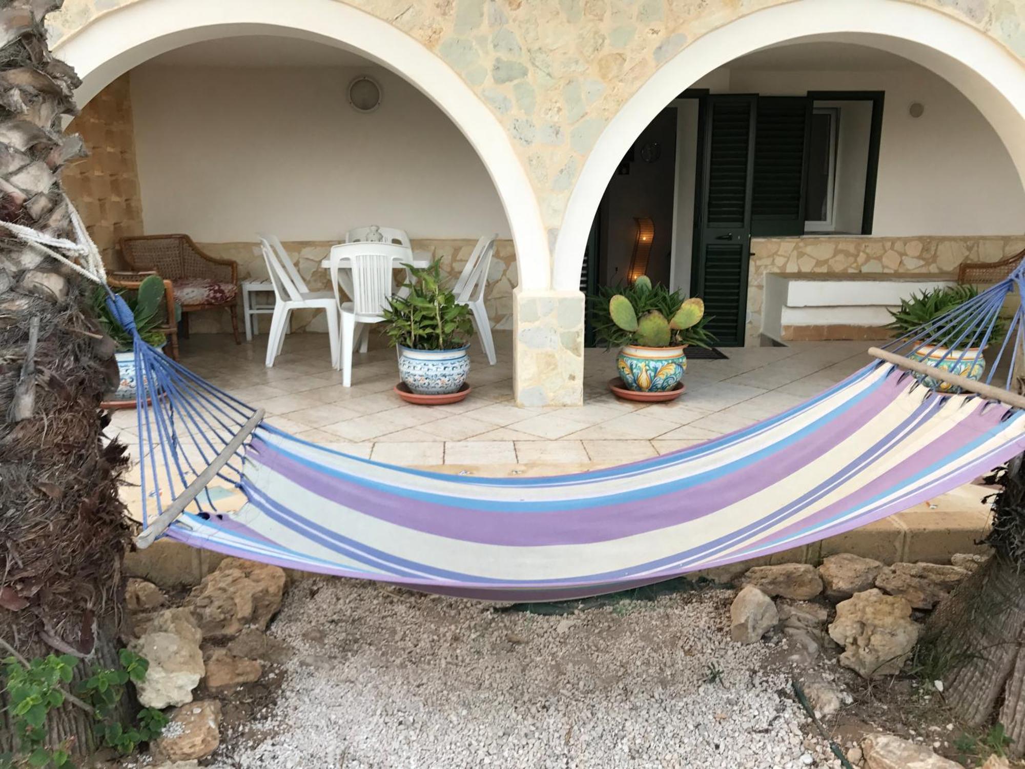 Villa Ceni - Appartamenti Con Camere, Cucina, Wc E Terrazza Sul Mare In Villa Con Piscina, Giardino E Parcheggio マリネッラ エクステリア 写真
